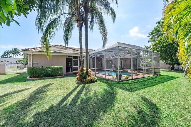 Building Photo - 7469 SW 168th Terrace