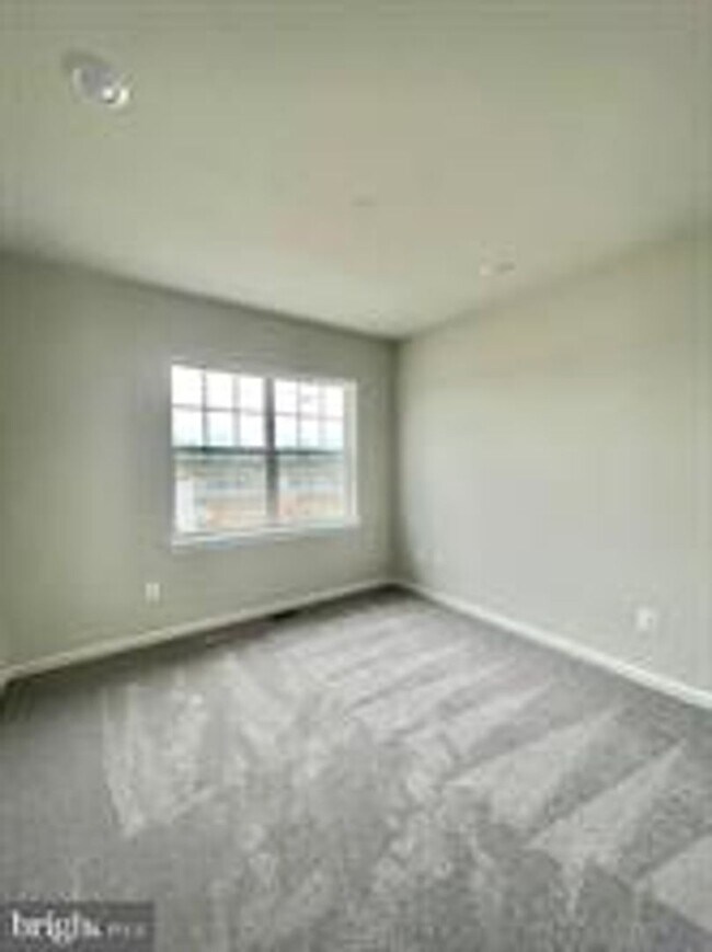 Building Photo - SPACIOUS LUXURY CONDO IN WESTVIEW SOUTH FREDERICK