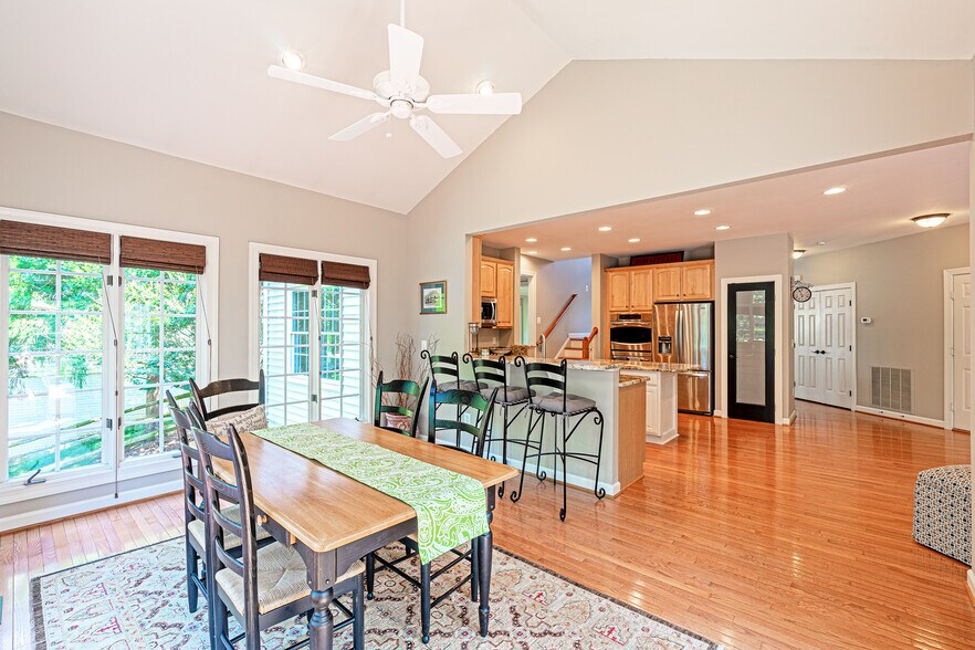 Building Photo - 47333 Middle Bluff Pl