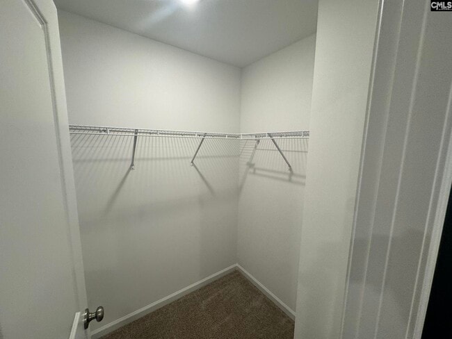 Building Photo - 127 Carr Ln