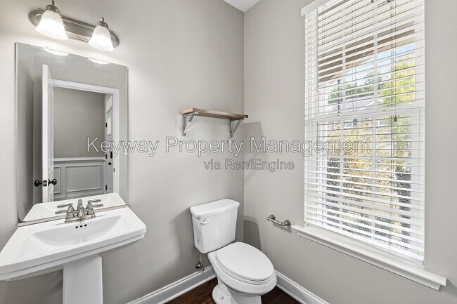 Building Photo - 3070 Margot Ln