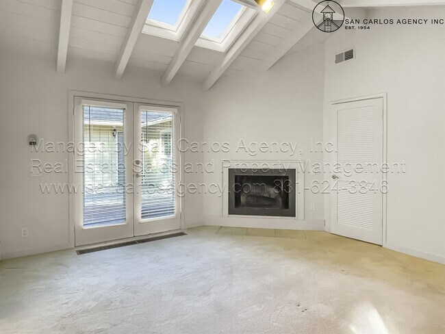 Building Photo - 39 Linda Vista Pl