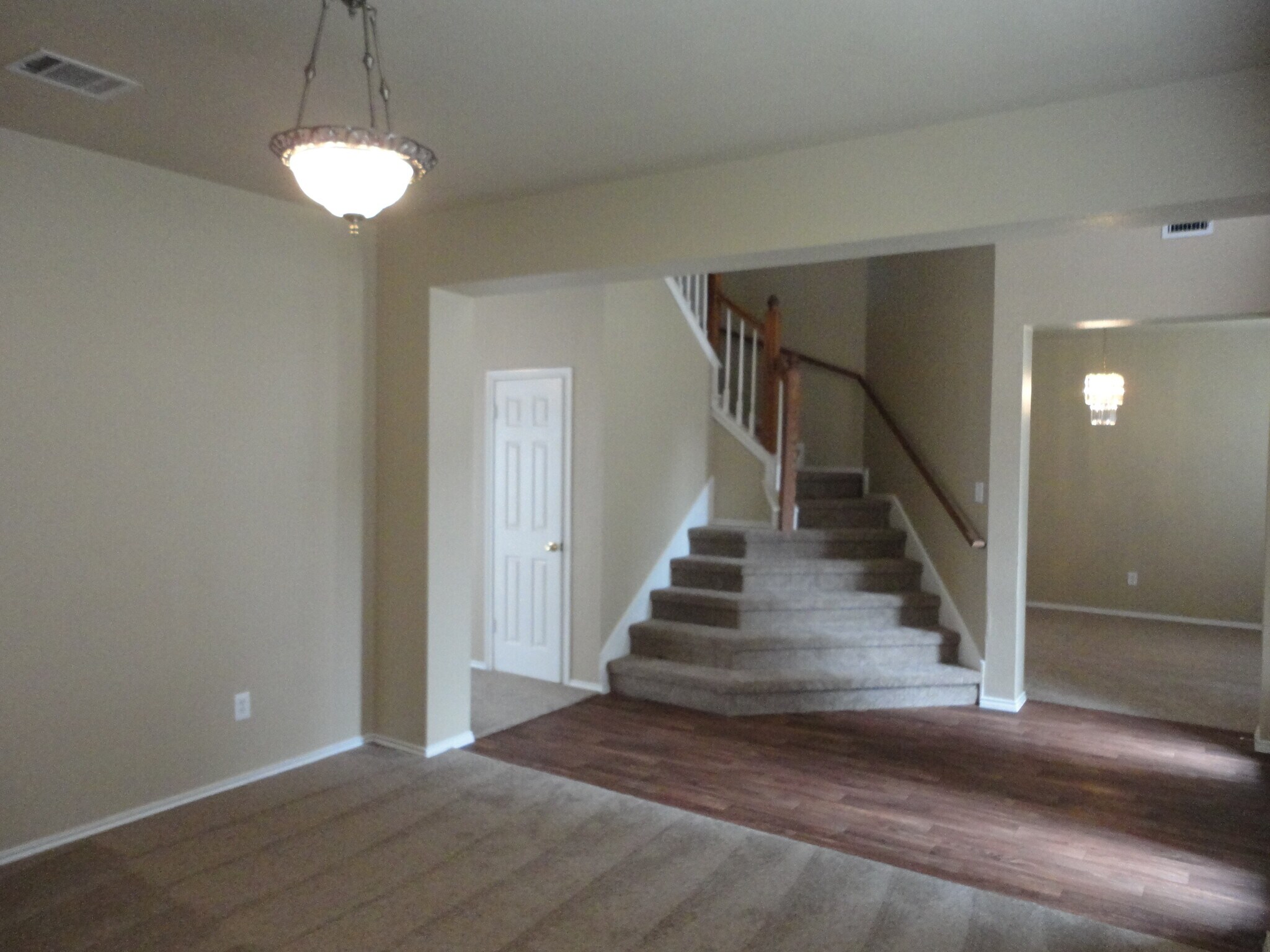 Building Photo - 1114 Black Locust Drive West