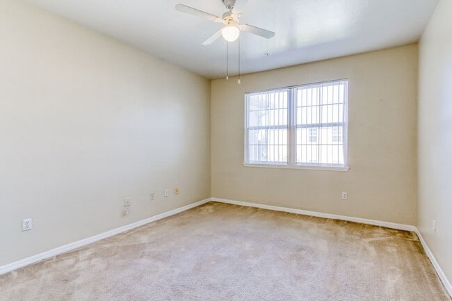 Building Photo - Metrowest Condo at The Hamptons, Orlando
