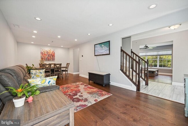 Building Photo - 1205 Delancey Way
