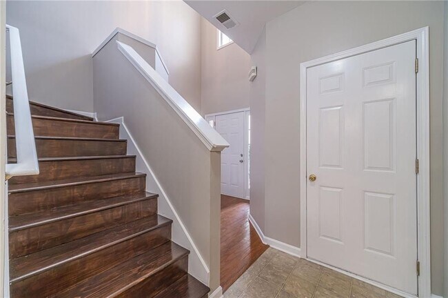 Building Photo - 1191 Primrose View Cir NW