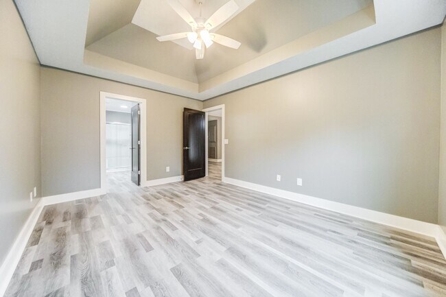 Building Photo - Fully Renovated Home in Gallatin, TN