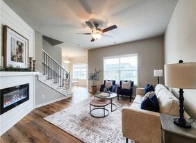 Building Photo - 4032 NE Timber Ln