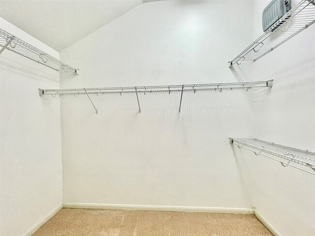 Building Photo - 910 Pickett Hill Ln