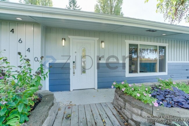 Building Photo - 4640 191st St SW