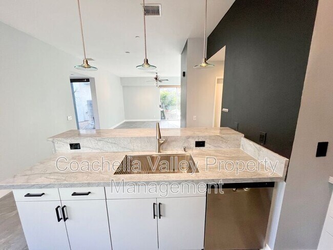 Building Photo - 3601 Melody Ln