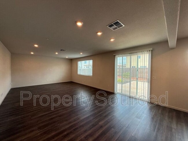 Building Photo - 2957 Mokelumne Ct
