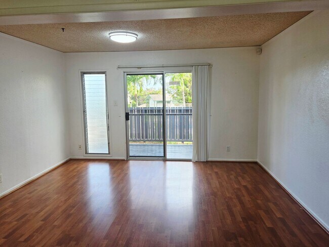 Building Photo - Ridgeway - Aiea: 3 Bed, 1.5 Bath Townhome w/ 2 assigned parking