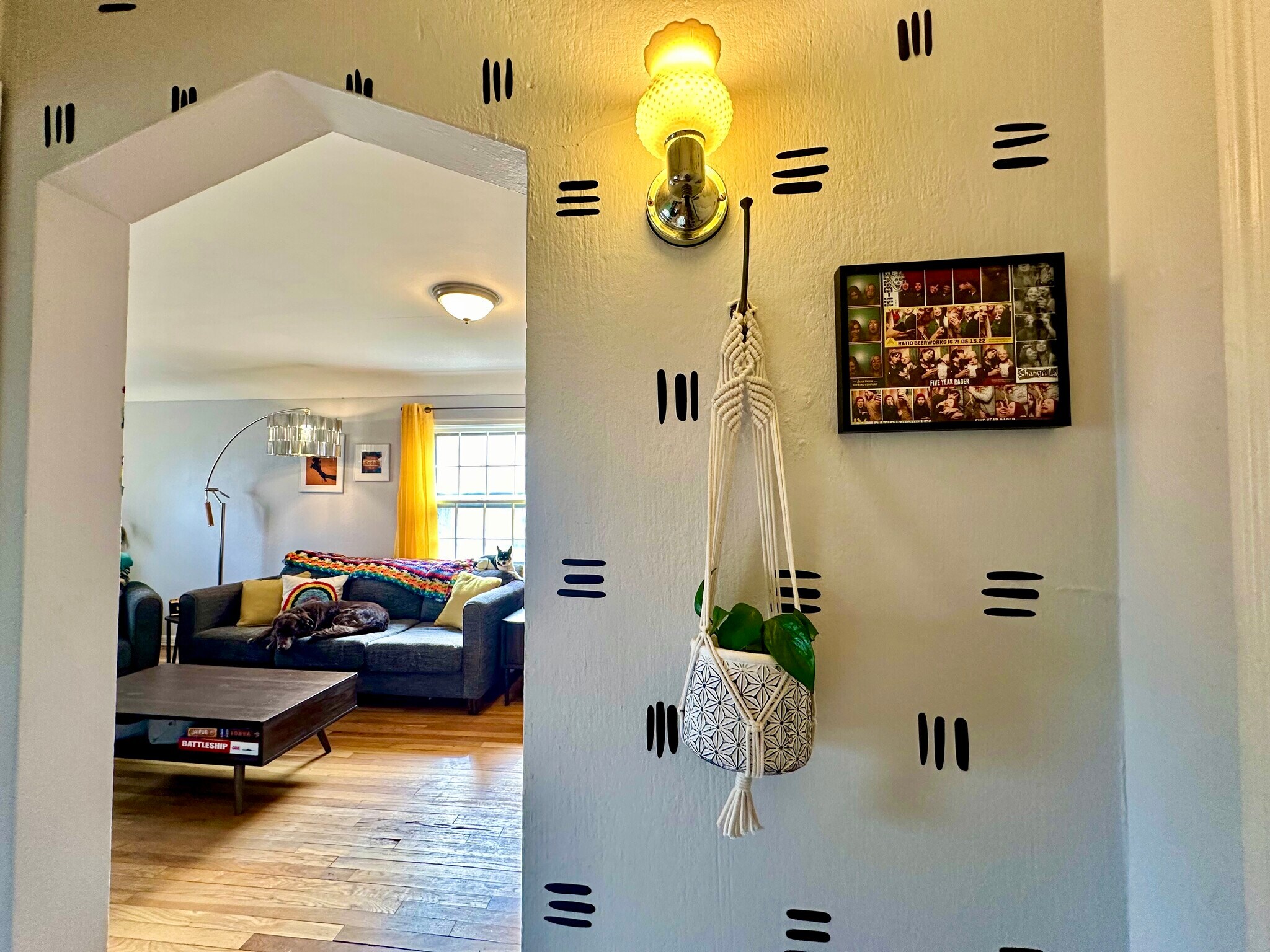 Building Photo - 3131 Milwaukee St