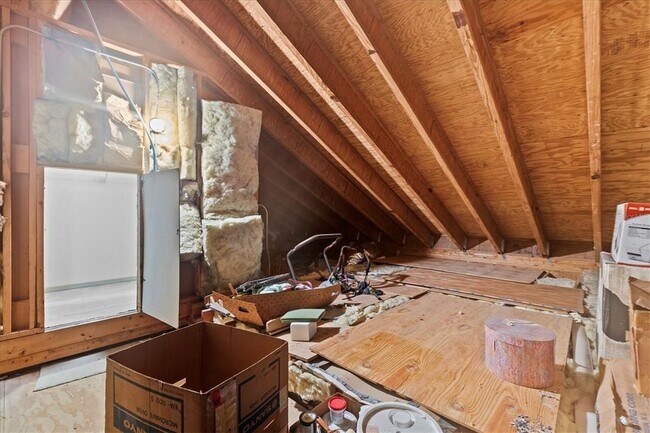 Building Photo - 5537 Sea Forest Dr