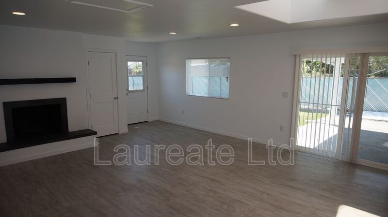 Building Photo - 1800 S Cook St