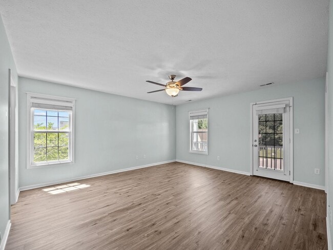 Building Photo - Welcome to Hyannis Court!