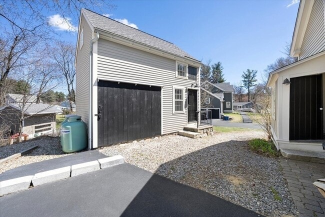 Building Photo - 85 Park St