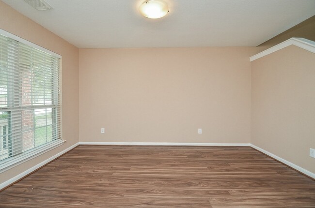 Building Photo - 7134 Winston Ranch Pkwy
