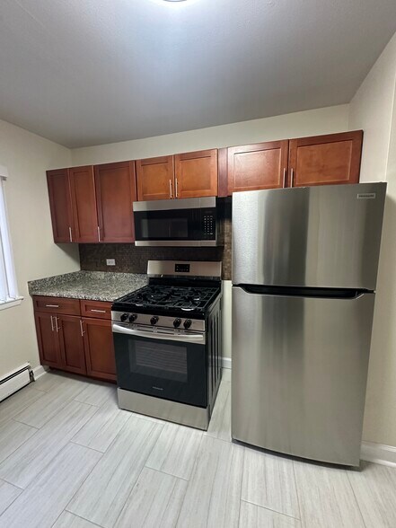 Building Photo - 705 Court of Spruce