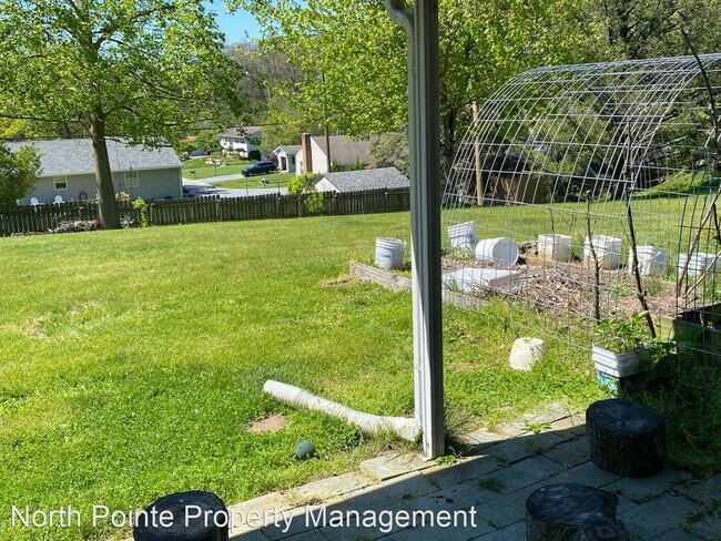 Building Photo - 4 br, 2 bath House - 2342 Beacon Hill Rd.