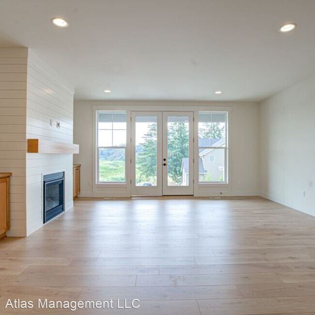 Building Photo - 3 br, 3 bath House - 2819 Inna Ave NW