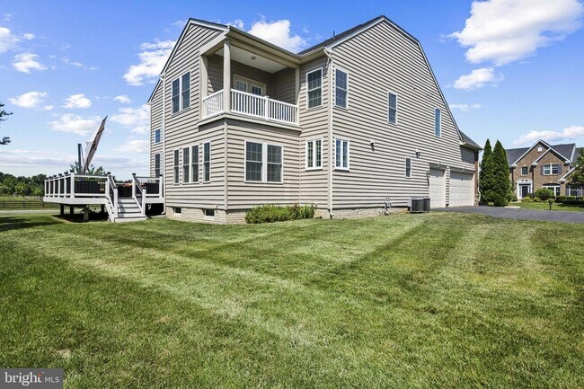 Building Photo - 26727 Fair Hope Way