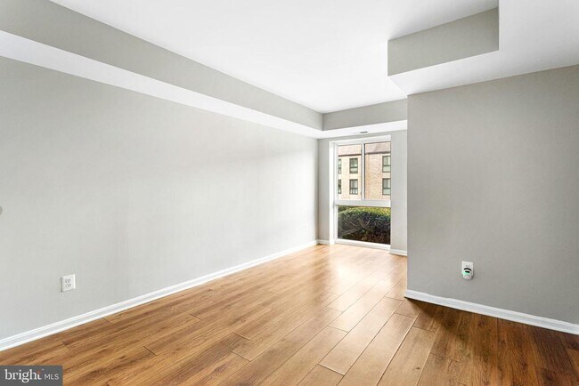 Building Photo - 6155 Edsall Rd