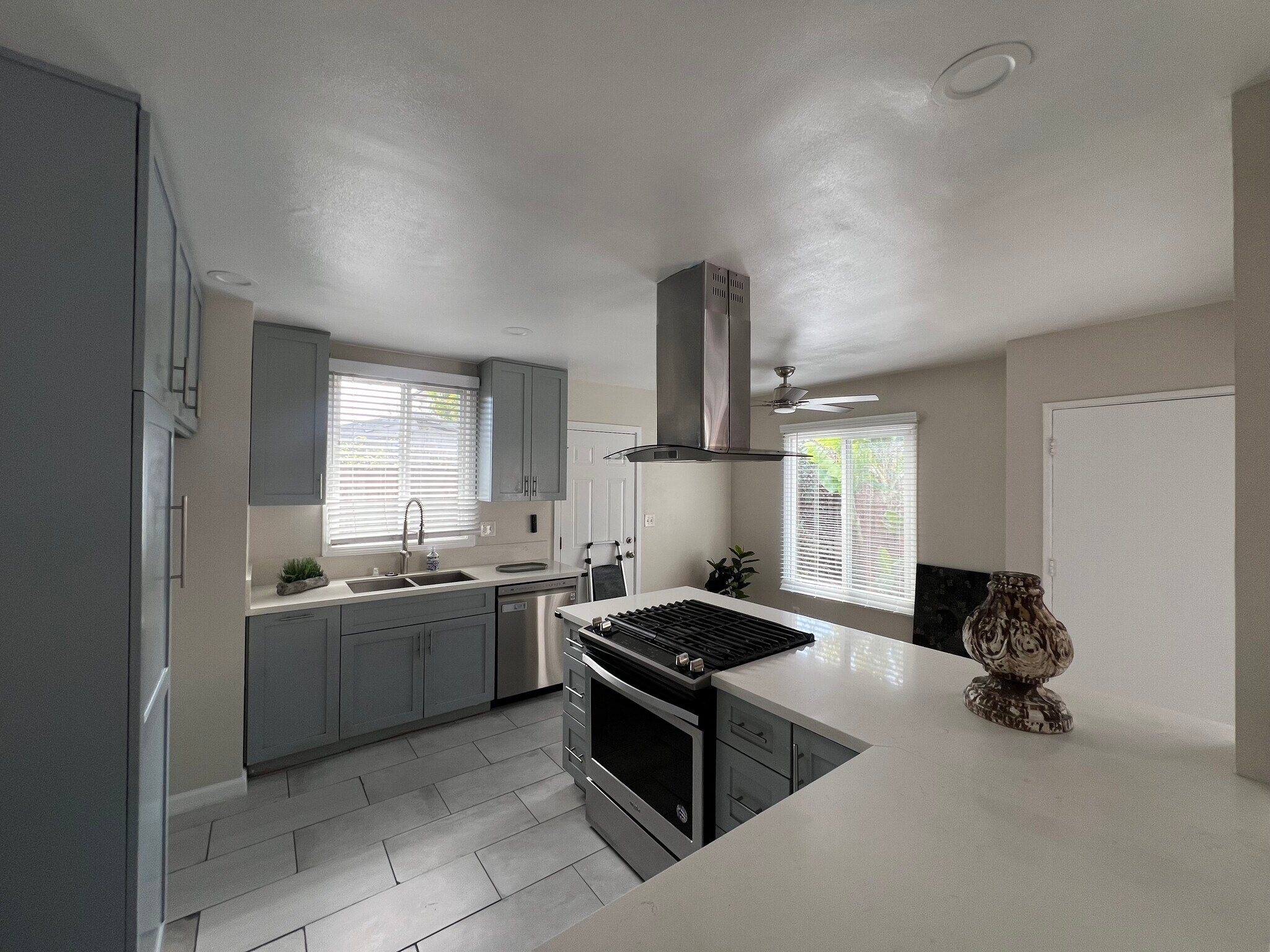 Building Photo - 15430 Freeman Ave