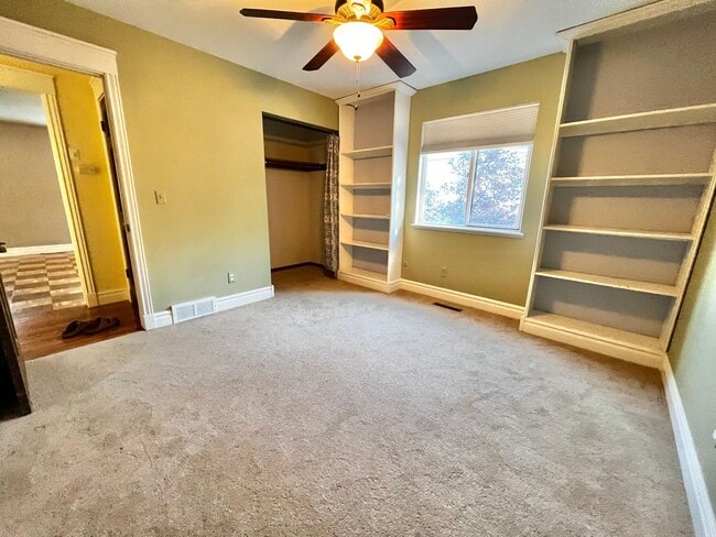 Building Photo - Charming 4 bed, 2 bath Home in North Fort ...