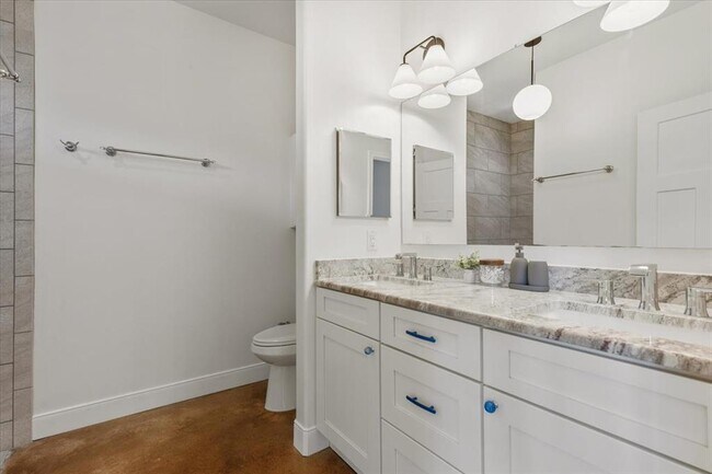 Building Photo - 107 Keamuku Ct