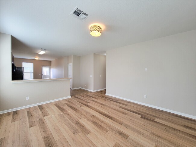 Building Photo - 6535 Dayridge Ln