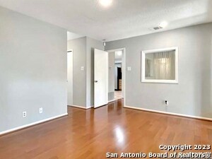 Building Photo - 11520 Huebner Rd