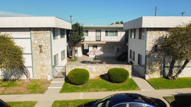 Building Photo - 5315 Lorna St