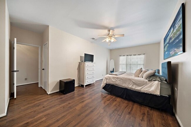 Building Photo - 7382 Regency Square Ct