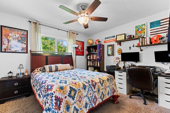 Building Photo - Beautifully updated 3 bedroom 2 bath home in Valwood