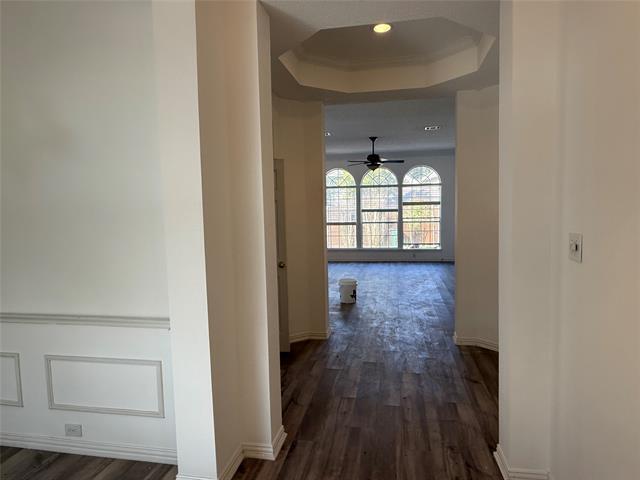 Building Photo - 4669 Wales Dr