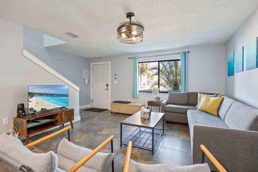 Building Photo - 280 S Atlantic Ave