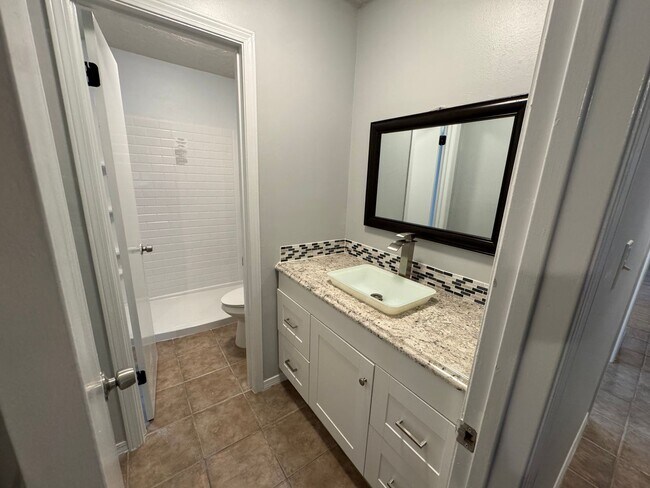 Building Photo - 500 Grant St