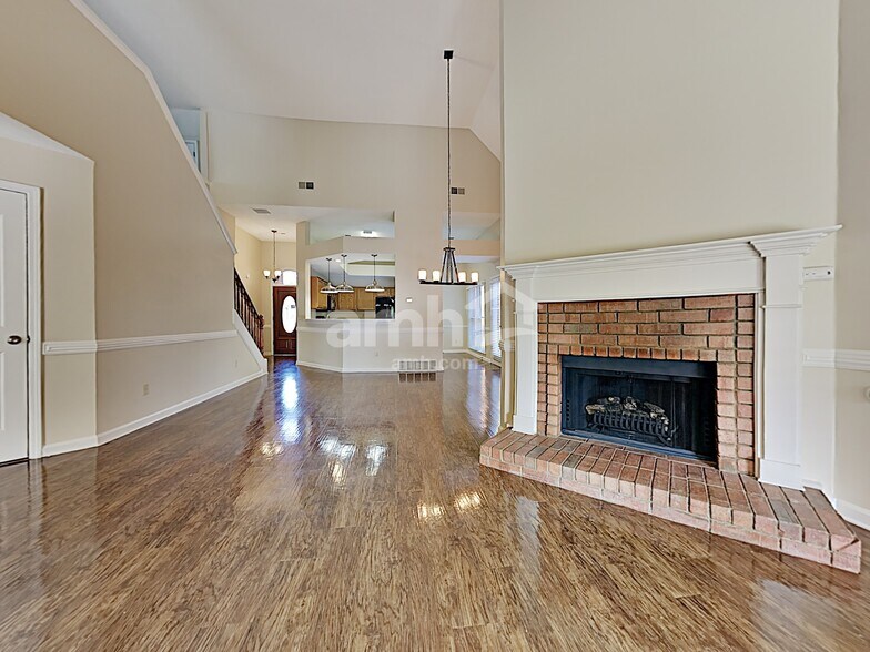 Building Photo - 1494 Appling Wood Cove S