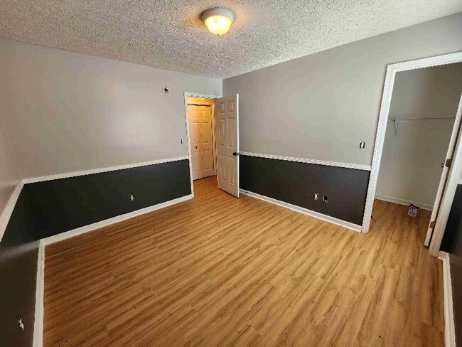 Building Photo - 8065 Resin Rd