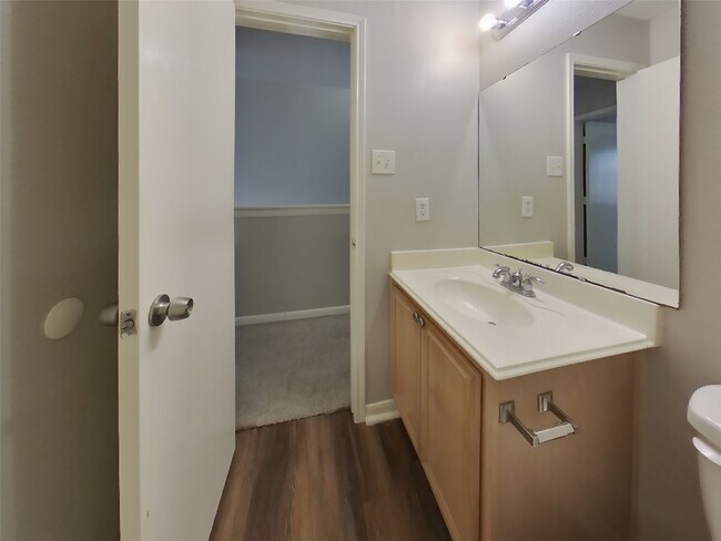 Building Photo - 6638 Windy River Ln