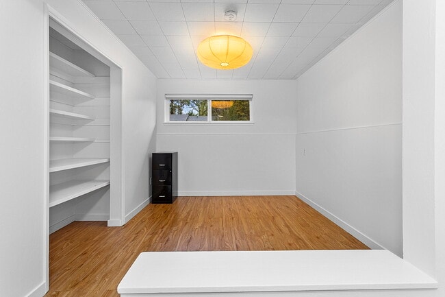 Building Photo - 11400 SW Terra Linda St