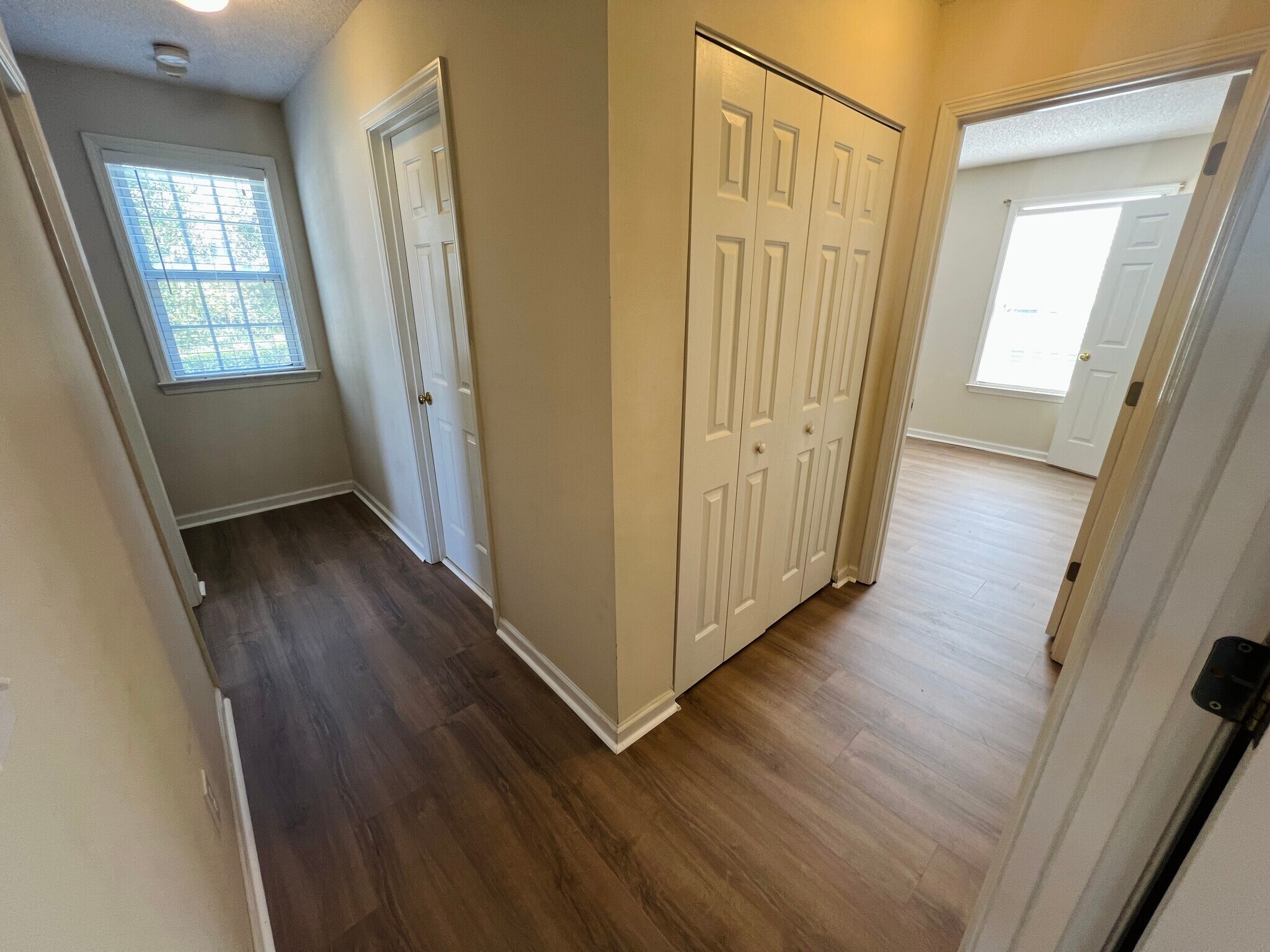 Building Photo - 205 Wellisford Ct