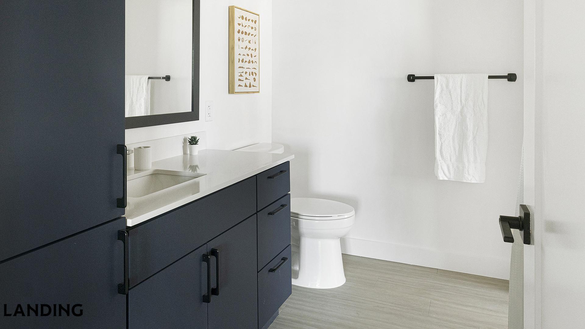 Building Photo - 1007 S Mint St