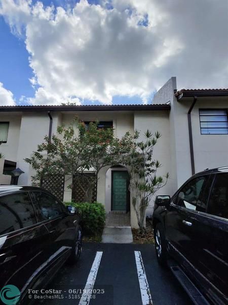 Primary Photo - 21682 Cypress Rd