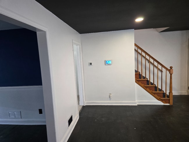 Primary Photo - 3518 Elmora Ave
