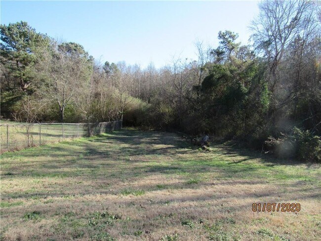 Building Photo - 250 Chardonnay Trace