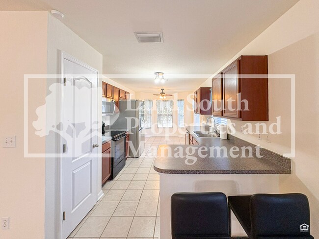 Building Photo - 8755 Fort Socrum Village Way