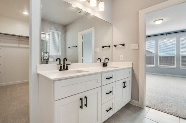 Building Photo - 7015 Hopper Ct